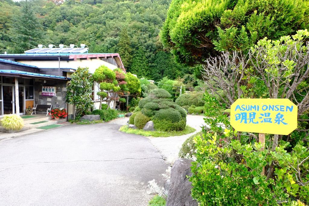 Hotel Asumi Onsen Fujiyoshida Exterior foto